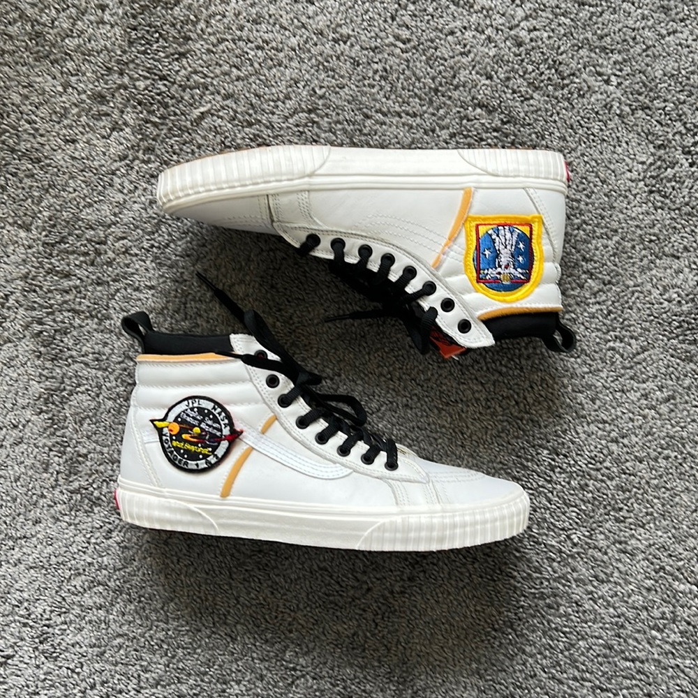 NASA x Vans Sk8-Hi